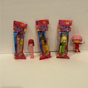 Strawberry Shortcake and Friends Pez Dispensers and Toy Lot